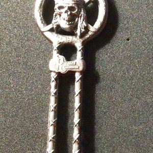 Pirates of the Caribbean "Dead Mans Chest" Disneyland Key Chain